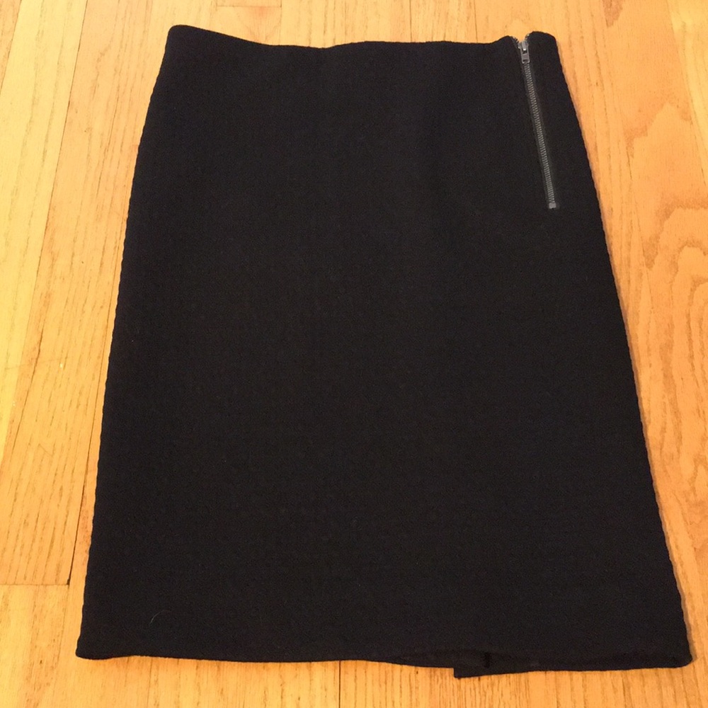 Anne Taylor Loft Black knit pull on pencil skirt